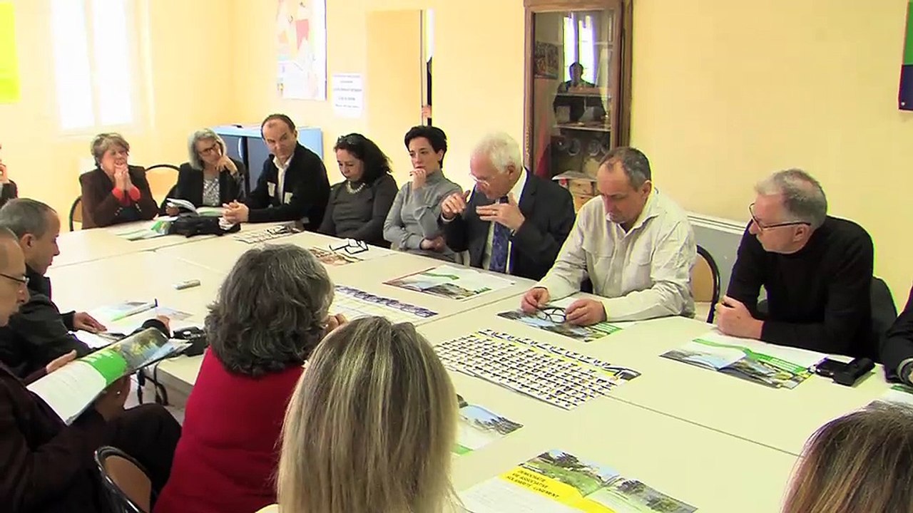 Le contrôle de l'action municipale par les citoyens