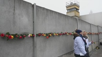 Berlín recuerda los 28 años de la caída del muro