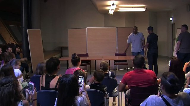 Soprano a passé du temps avec son public le temps d'une rencontre.