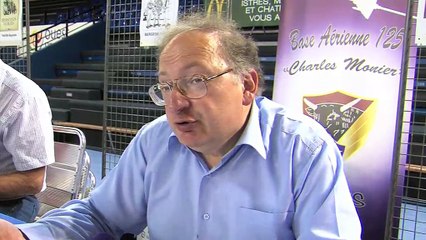 Les dessinateurs des "Nouvelles aventures de Tanguy et Laverdure" sont ravis d'être présents