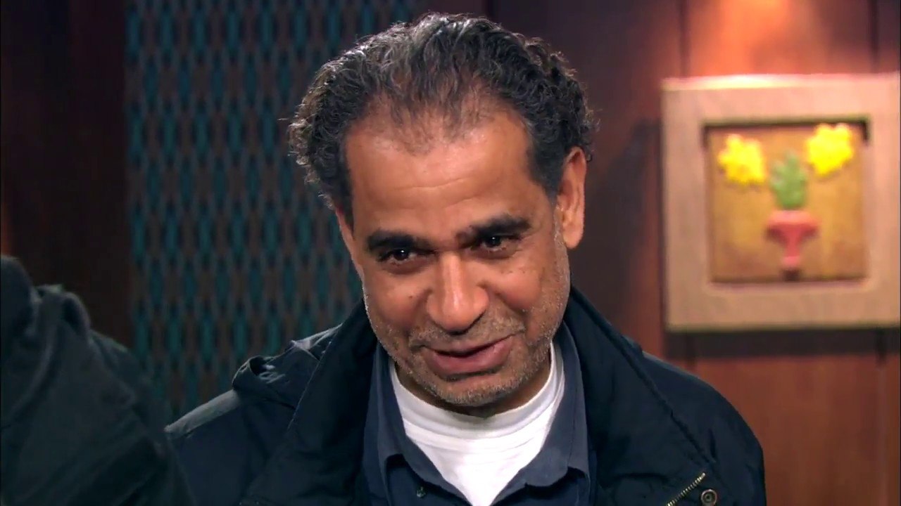 لما تكون عاوز تشتري هدوم وتدخل علي أبوك تقولوا عاوز فلوس | الله يخربيتك يا شيخ حسن #ناجي_عطالله