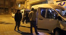 Kendilerini Polis Olarak Tanıtan 5 Gaspçı, Afganların Evini Basıp Zorla Paralarını Aldı