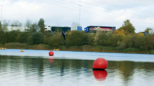 بريطاني يدخل موسوعة غينيس كأسرع رجل حديدي في العالم