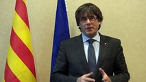 El president Puigdemont crida a participar a la manifestació per l'alliberament dels presos polítics