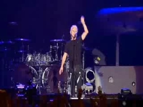 Depeche Mode - Shake The Disease Live Milan 2006