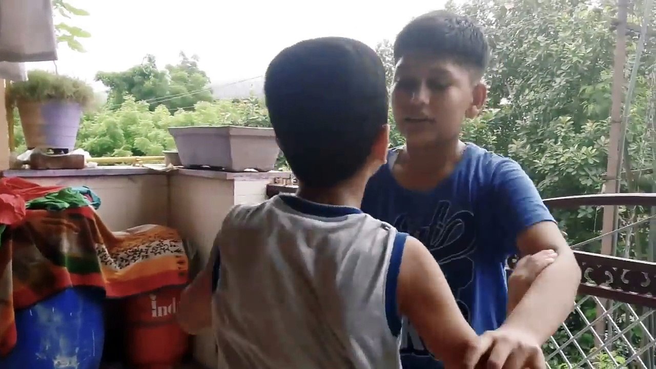 funny video- best frd or kamina frd