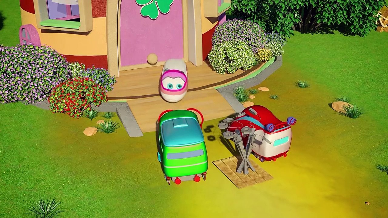 TRAINS Cartoon / New 2017 / Street Art / Trains Cartoon / Red Train