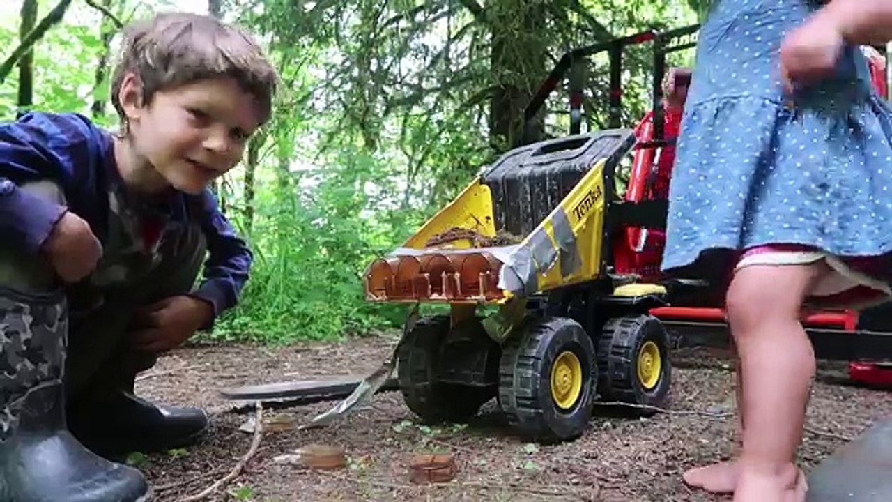 Trapped 4 Mice in a Dump Truck