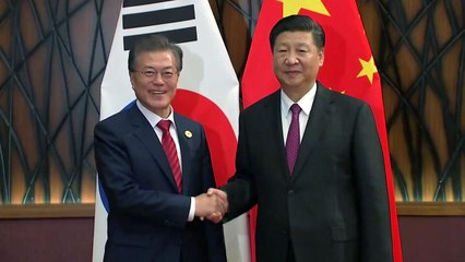 한중 정상회담...문 대통령 내달 방중 합의 / YTN