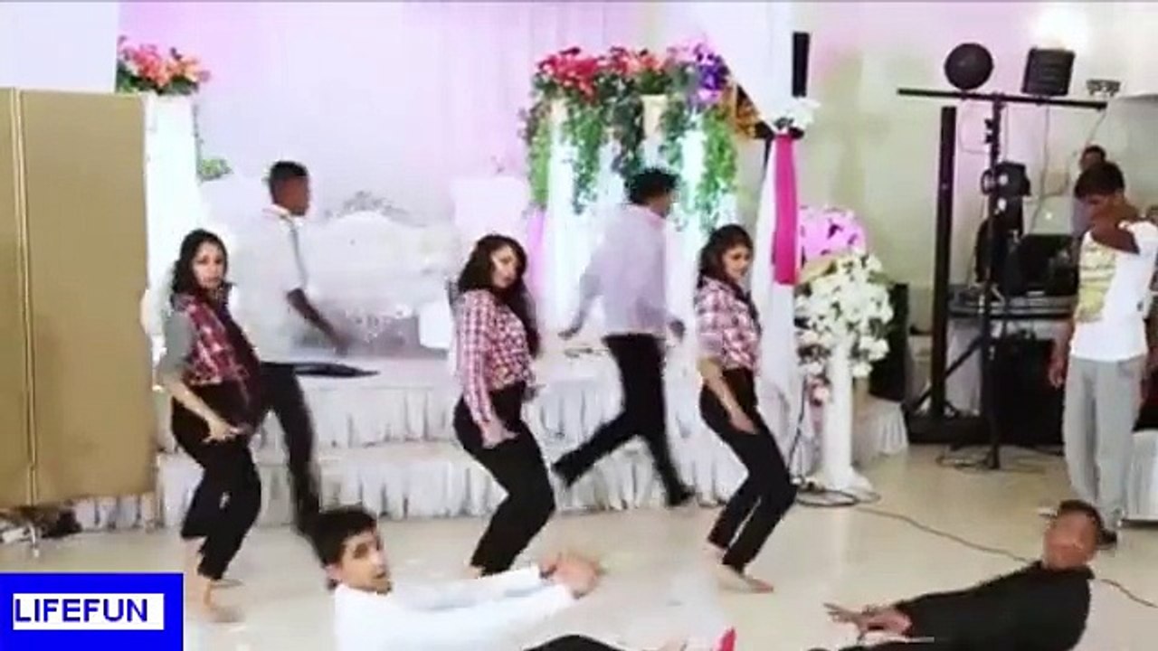 beautiful girls hot amazing shadi dance-latest mujra