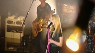 Avril Lavigne - When You`re Gone [Live in Paris]
