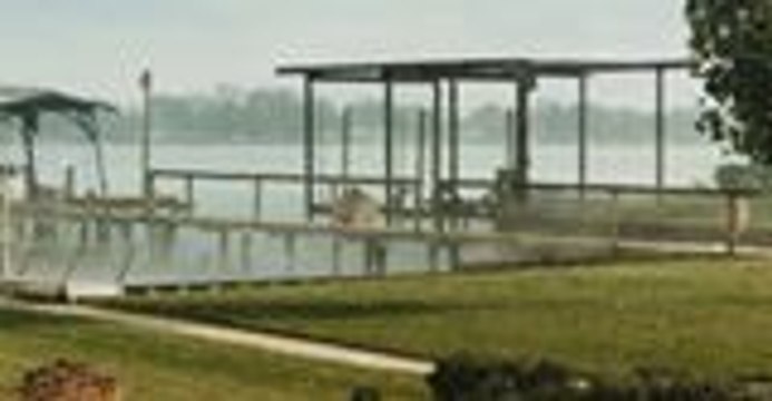 Lake-Effect Snow, Sea Smoke Seen in Michigan