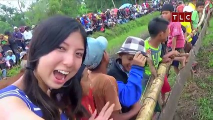 EP8 Dianas Vlog: Bull Racing On Mud | WONDERNESIA