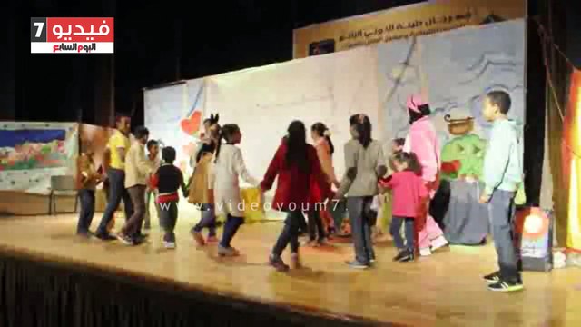 مهرجان طيبة أسوان يطالب بتفعيل دور المسرح المدرسى لمواجهة التطرف