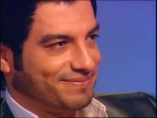 هل كان إيهاب توفيق طفل كيوت أم طفل معجون بالشقاوة ؟