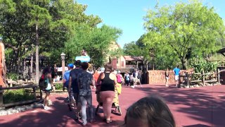 A Fun Day at Walt Disney World Magic Kingdom with Disney Princesses & Meeting REAL LIFE MICKEY MOUSE