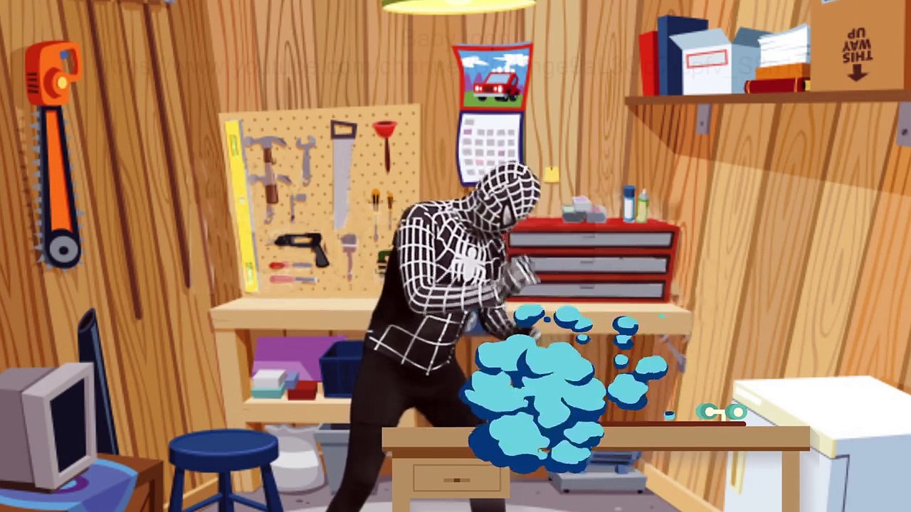 Spideman On Skateboard