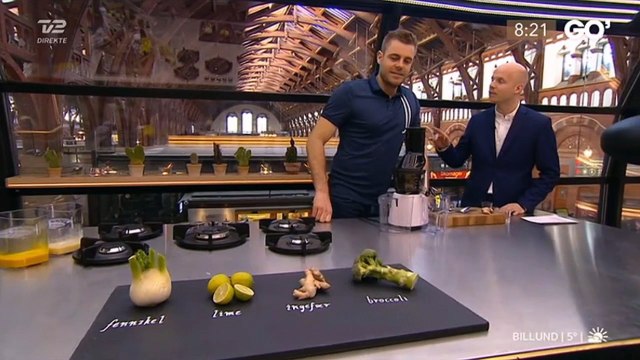 Mads Bo laver juicer, der kan holder influenzaen for døren i Go' morgen Danmark (2017.02.23)