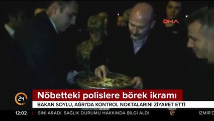 Bakan Soylu'dan polislere börek ikramı
