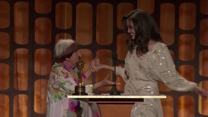 "Je n'ai pas eu de succès d'argent mais je suis reconnue" dit Agnès Varda récompensée à Hollywood