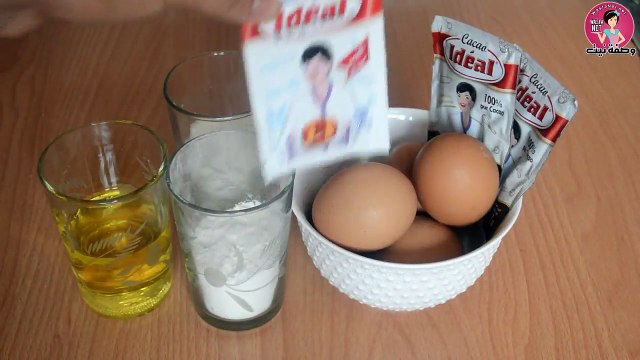 حلوة لاكريم بدون خميرة بدون قالب خفيفة كالاسفنج سهلة وسريعة / كيك المناسبات