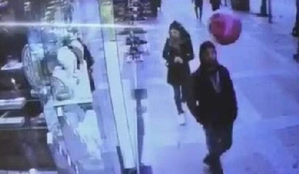 Balona rövaşata atmak isterken kendini yerde buldu... Omuz hareketine dikkat