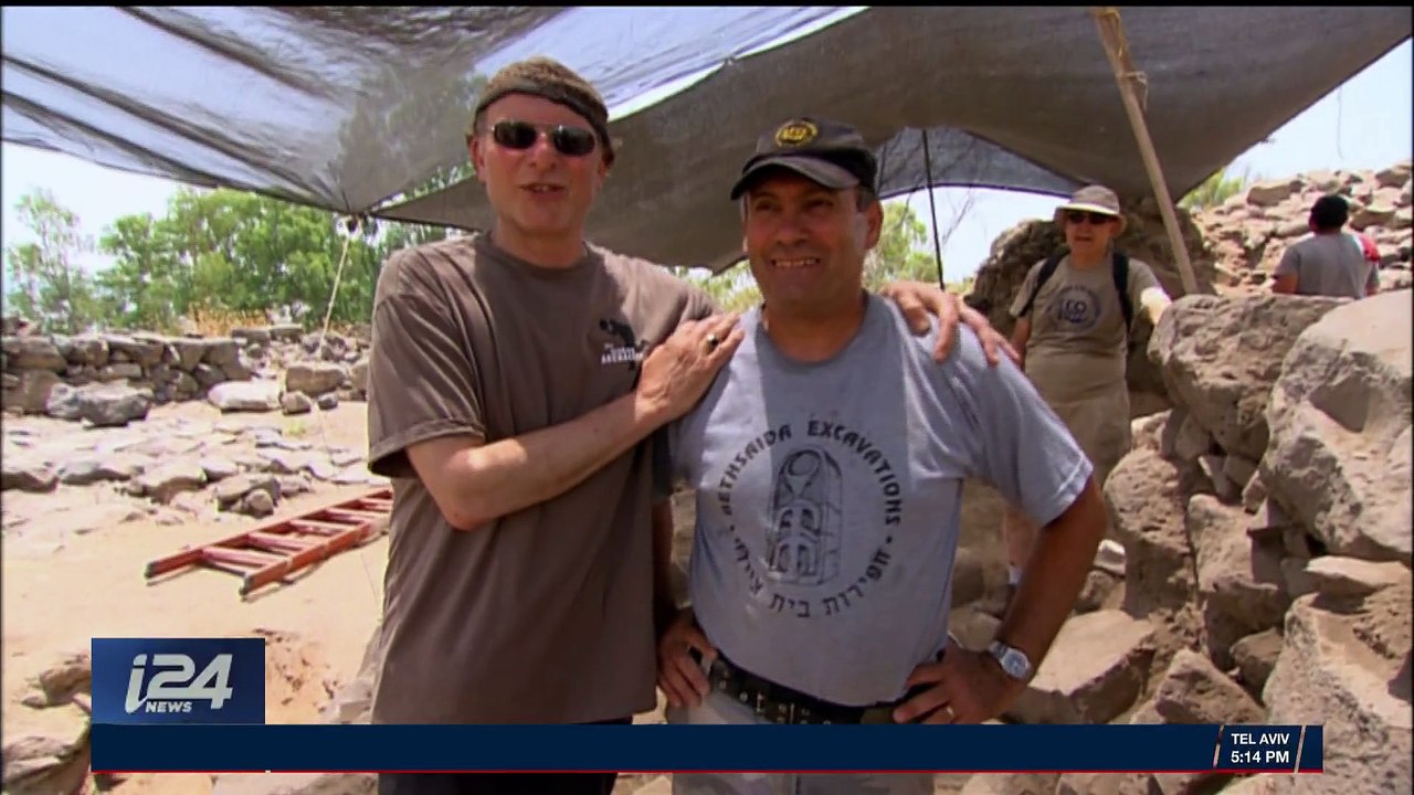 HOLY LAND UNCOVERED | The Naked Archeologist episode 2 | Sunday, November 12th 2017