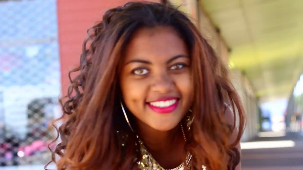 MICHEL'N     -      Tsisy ahasolo     (Gasy HD 2017)