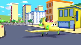 Tom The Tow Truck with his friends the Plane, the Steamroller and the Train in Car City | Cartoon