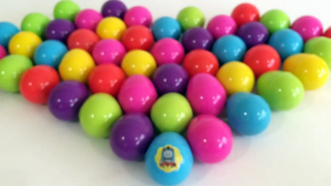 50 Egg Surprises Thomas and Friends Minis Blind Bag Minis Unboxing Demo Review
