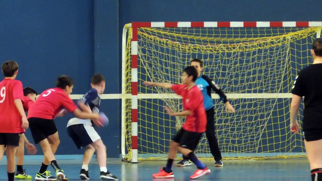 Résumé : -14 Garçons VS SLAM Handball