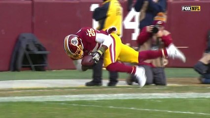 Thompson puts wicked move on Kendricks for 27-yard catch