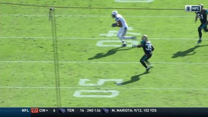 Philip Rivers connects with Tyrell Williams for a 30-yard gain