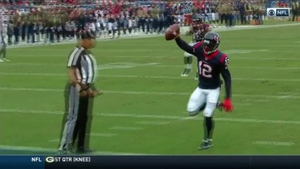 Tom Savage connects with wide-open Bruce Ellington for a 26-yard touchdown