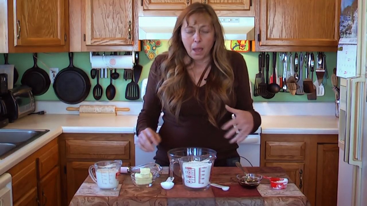 Old Fashioned Buttermilk Biscuits - The Hillbilly Kitchen