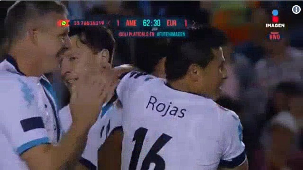 Le but exceptionnel de Ronaldinho en match de la paix