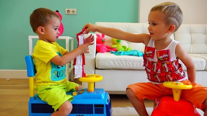 Bad Baby & Giant Candy Accident! Johny Johny Yes Papa Song Nursery Rhymes Song for Kids-aBcuQUuBdrY