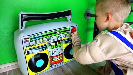 Bad Baby crying in GYM - Funny Baby Prank! _ Family Fun Kids Pretend Play-oDQkCUbpEbQ