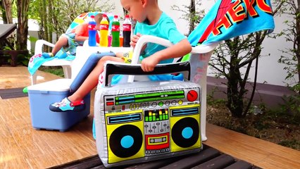 Bad Kids & Frozen Candy Accident! Johny Johny Yes Papa Nursery Rhyme Song for Childrens-vaB_BvbgcnM