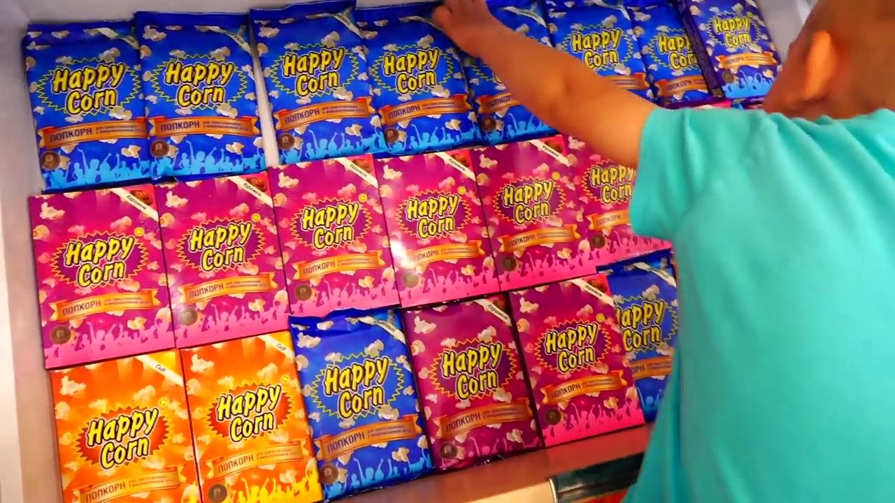 Bad Kids & Giant Popcorn Accident! Funny Bad Baby Walk Through the Wall - Compilation for children-R99BVog3v5A