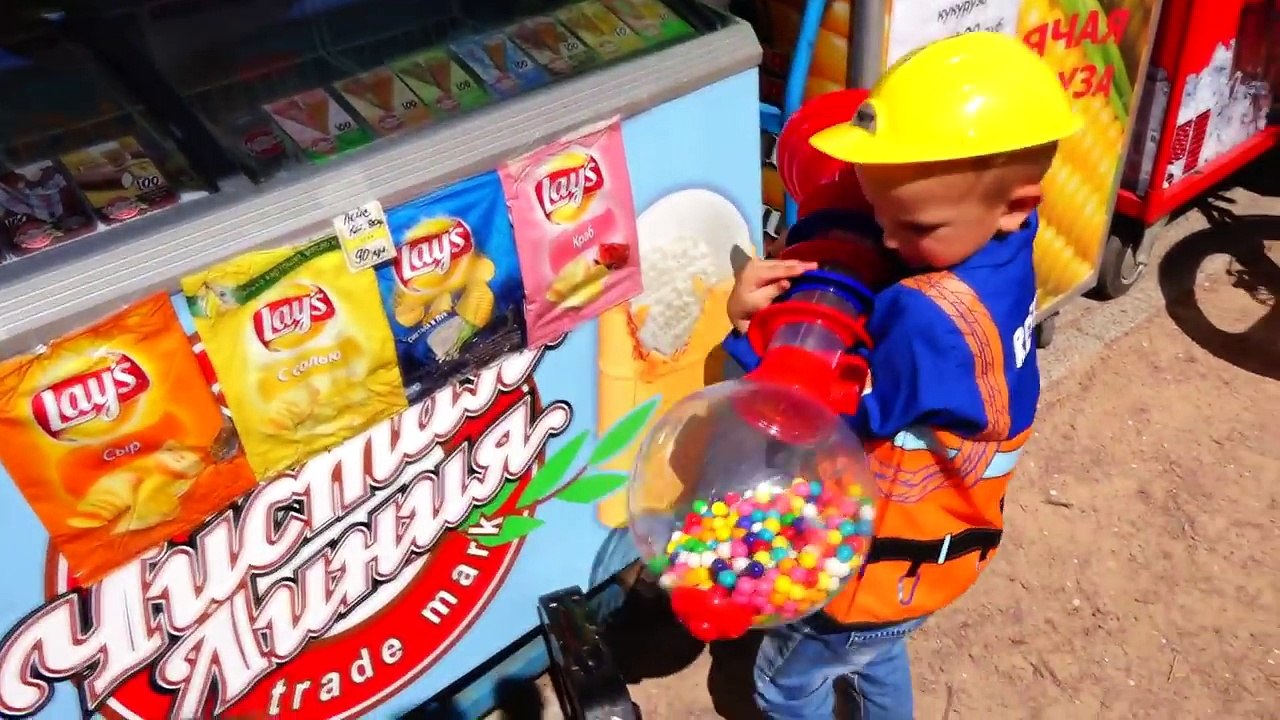 Funny Baby Prank, Bad Baby Joker Crying! Gumball Candy for Kids colors Nursery Rhymes Song-nMMPGBxPD5c