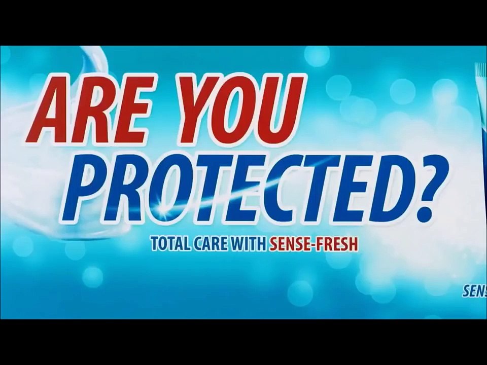 男性用トイレに美女！？ 【海外おもしろドッキリ】