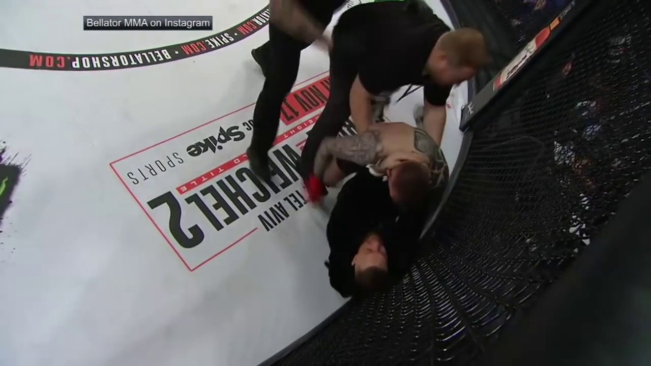 Conor McGregor se confronte à l'arbitre d'un autre match de free fight !