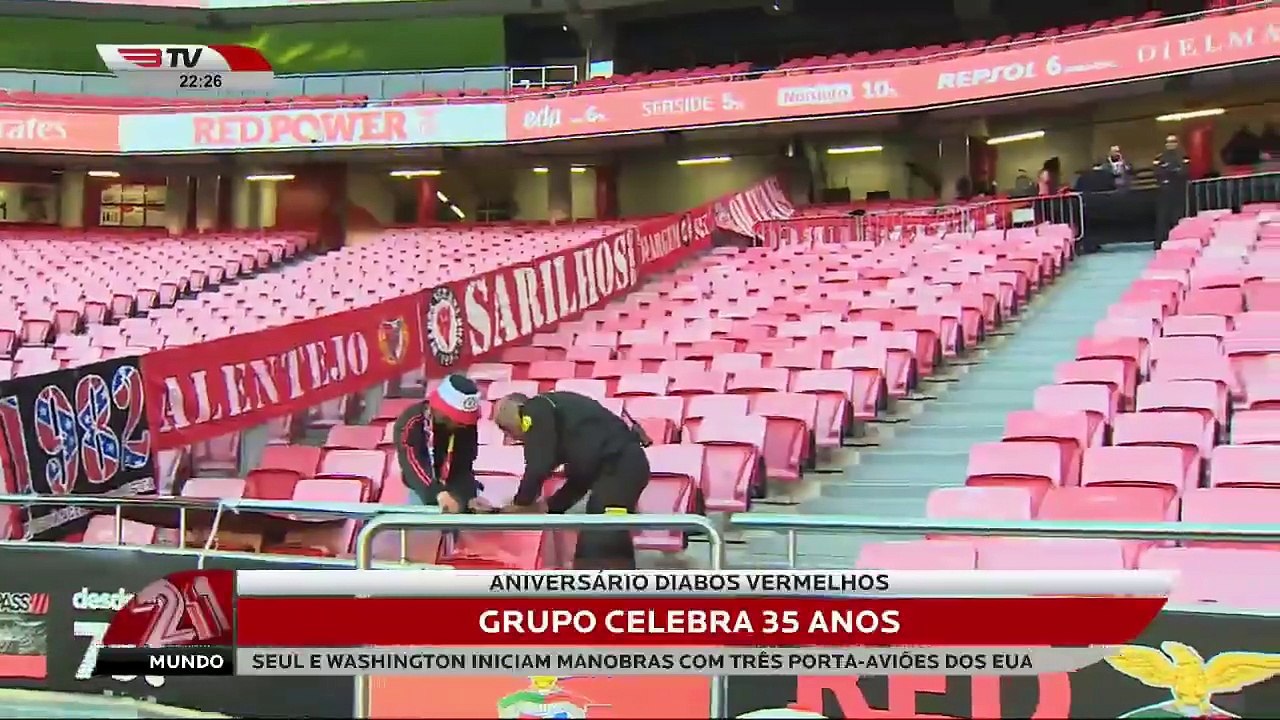 A "rapaziada amiga" Diabos Vermelhos