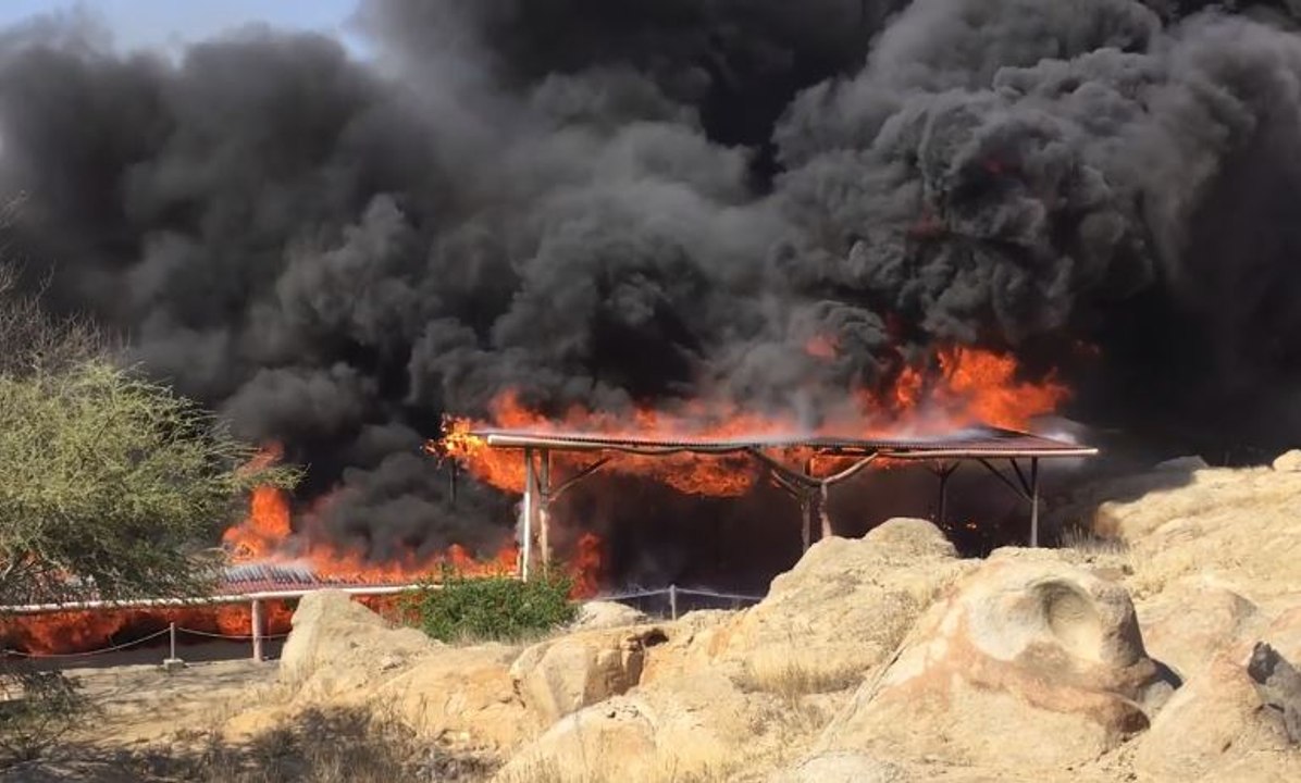 Ancient Peruvian Temple Site Destroyed by Fire