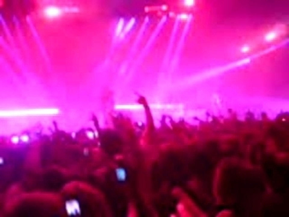 Kanye West au Zenith 17.11 - Stronger