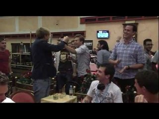 Johannes Korsar sets at the river and stays in the game