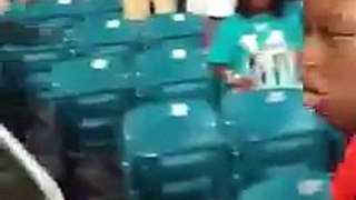 NFL FAN FIGHT DOLPHINS VS RAIDERS SUNDAY NIGHT