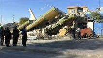 ارتفاع ضحايا زلزال إيران إلى أكثر من 400 قتيل