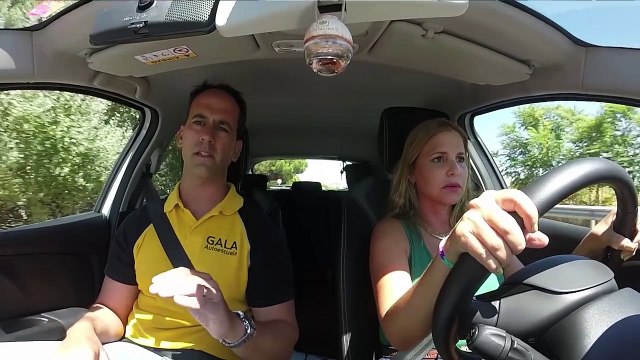 PRIMERA CLASE PRÁCTICA DE CONDUCIR/MANEJO.RECORRIDO EXAMEN CARNET DE CONDUCIR. AUTOESCUELA GALA